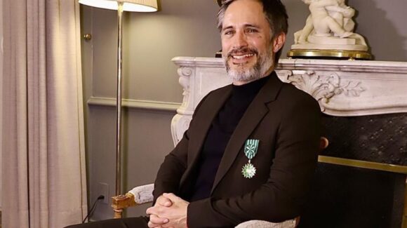 La embajada de Francia reconoce la trayectoria cinematográfica de Gael García