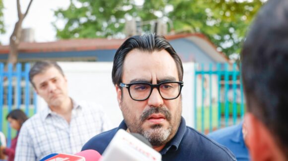Vamos a atender demandas de cámaras de comercio en Culiacán; sus problemáticas, son nuestras problemáticas: Gámez Mendívil