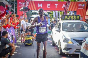 Ganador de los 42K Varonil