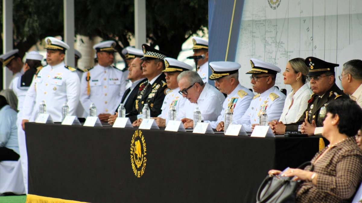 guadalupe juan jose bernal mendez nuevo comandante de cuarta region naval en mazatlan