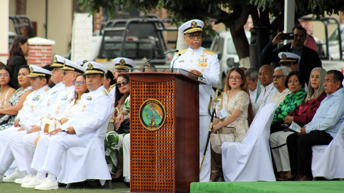 guadalupe juan jose bernal mendez nuevo comandante de la cuarta region naval en mazatlan