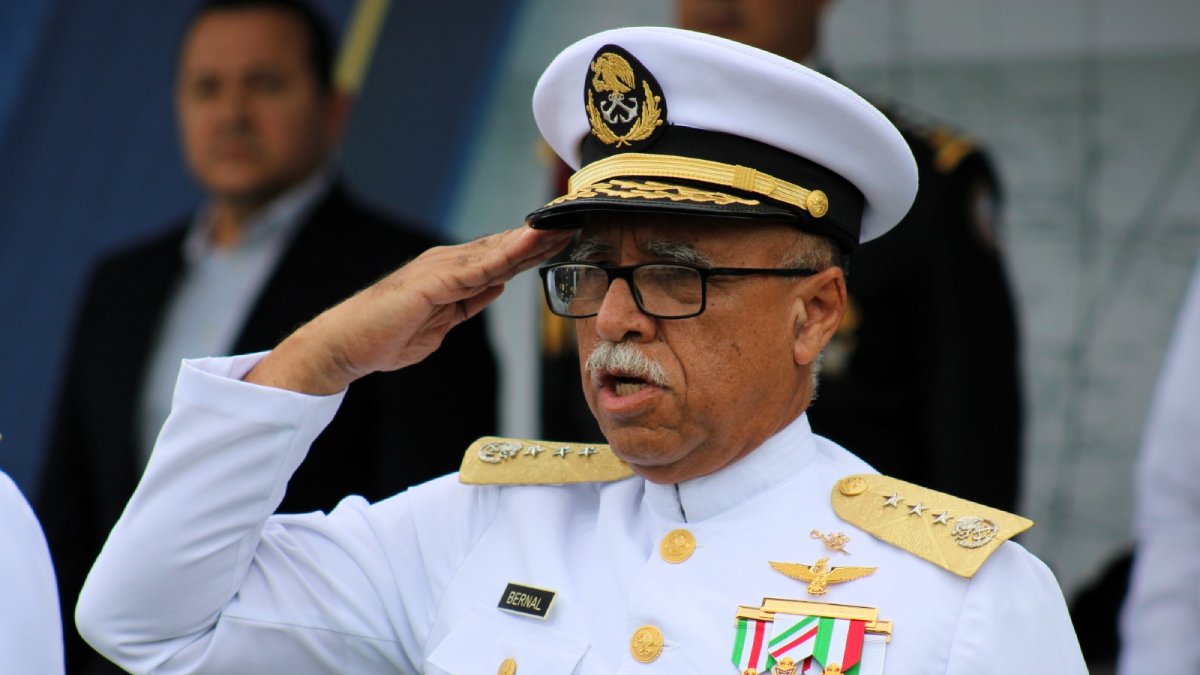 guadalupe juan jose bernal mendez nuevo comandante de la cuarta region naval