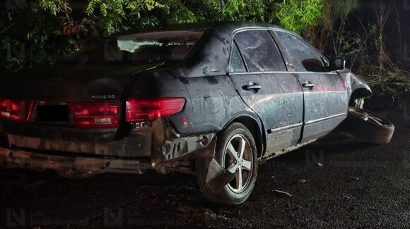 Hombre pierde la vida al volcar y salirse de su vehículo en la sindicatura de Costa Rica en Culiacán, Sinaloa