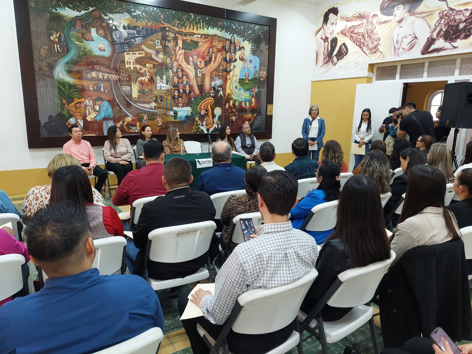 Icatsin capacita a personal de DIF y Ayuntamiento de Salvador Alvarado, Sin.