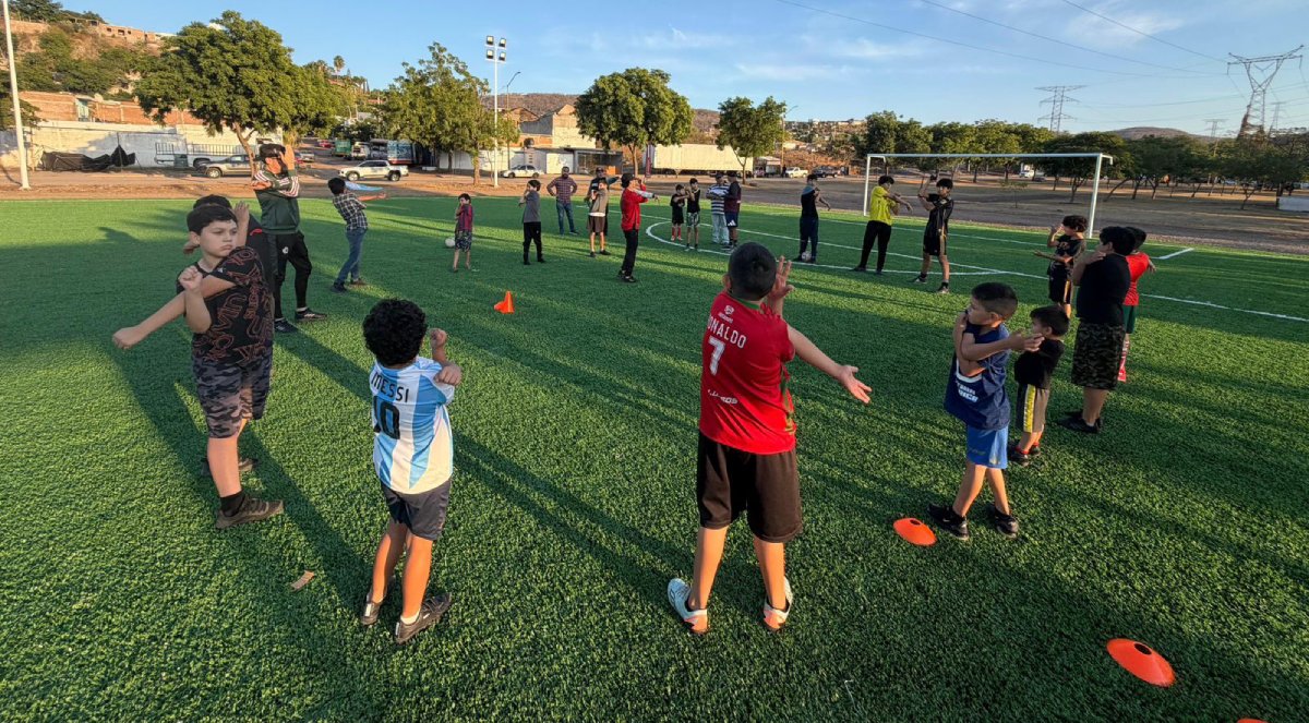 imdec inaugura escuelita municipal de futbol gratuita en culiacan