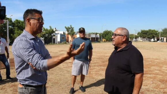 Imdem supervisa espacios deportivos y anuncia proyectos de profesionalización en Mazatlán, Sinaloa