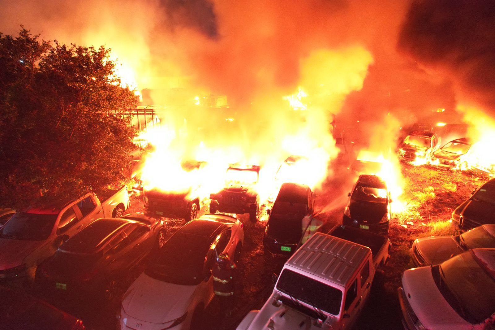 incendio en pension vehicular de villa union