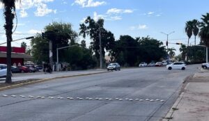 Instalan semáforos en cruceros de Los Mochis