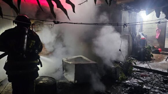 ‘Velada de incendios’; se registran cuatro para despedir el 2025 y recibir el 2026 en Mazatlán, Sinaloa