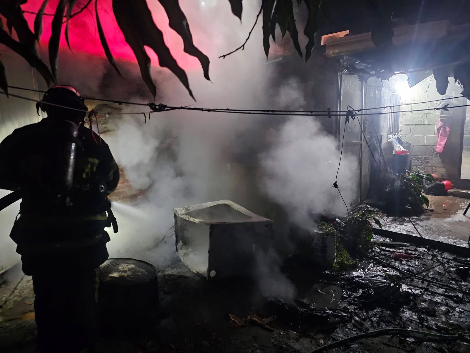 intensa jornada vivio el cuepo de bombero al inicio de este 2026