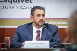 secretario de Agricultura y Ganadería del estado de Sinaloa, Ismael Bello Esquivel