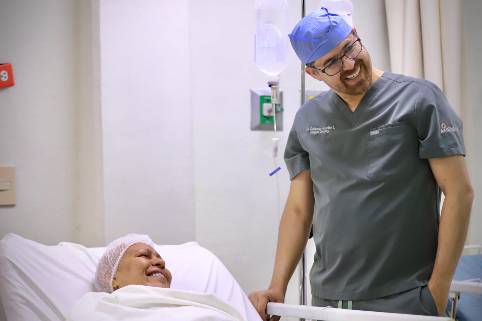 Realizan jornadas quirúrgicas en beneficio de mujeres con cáncer de mama