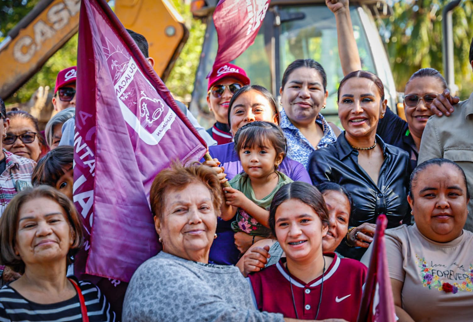 Juan de Dios Gámez inaugura obras y realiza gira por Quilá