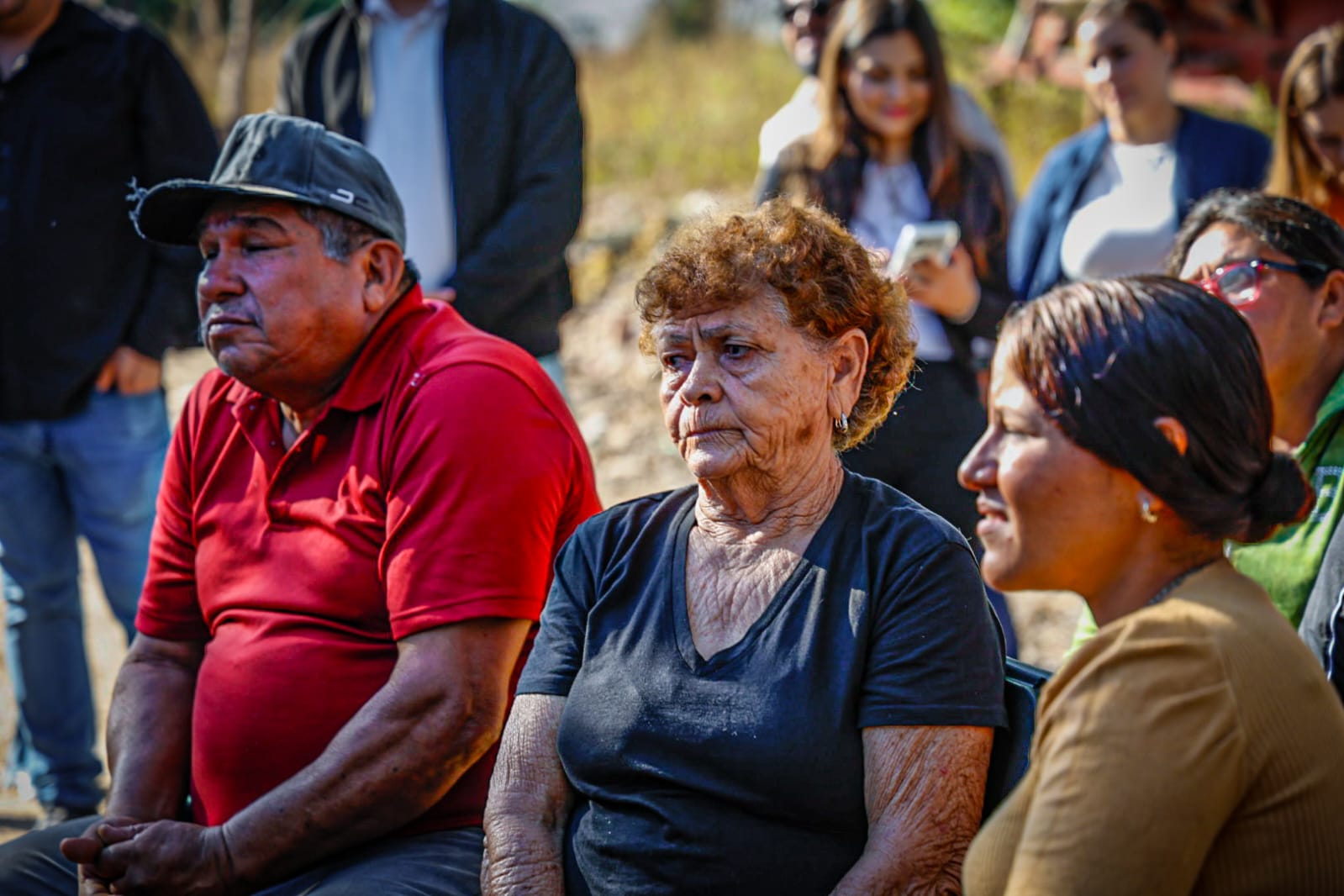 Juan de Dios Gámez inaugura obras y realiza gira por Quilá