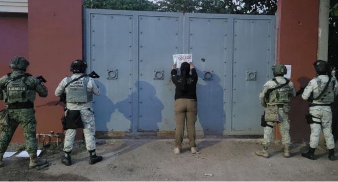 la unidad clonada de la CFE quedo bajo resguardo