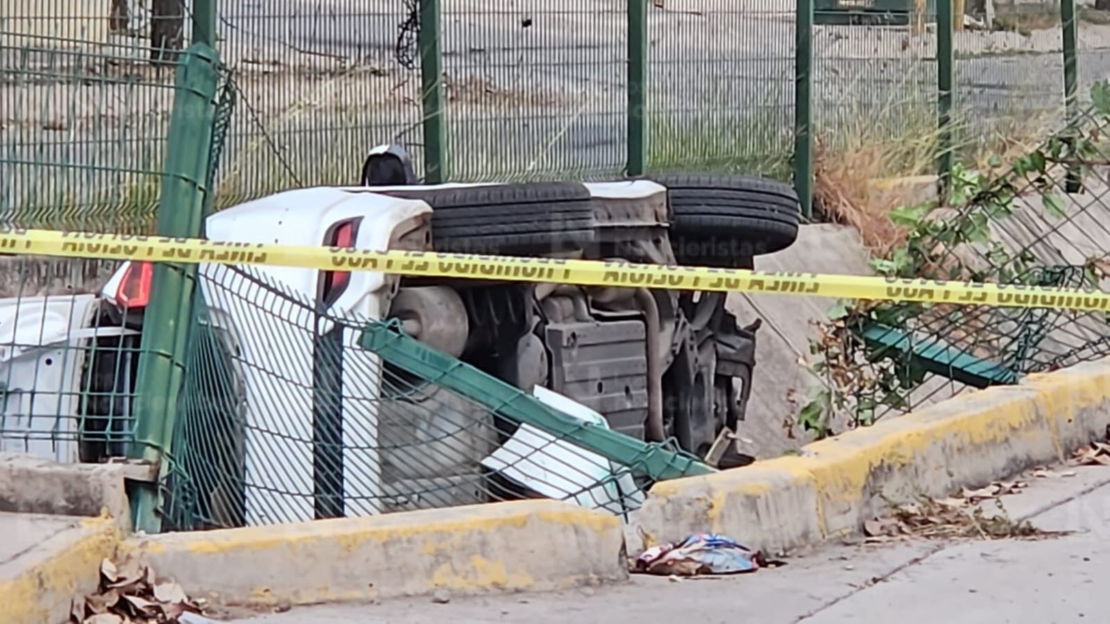 la zona del accidente fue asegurada por las autoridades