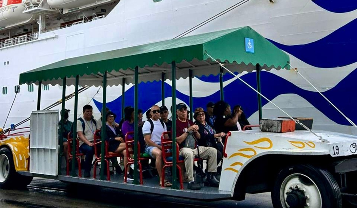 Recibe Mazatlán a otro crucero