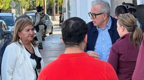 Rocha y Tere Guerra visitan hospitales donde atienden a Sergio Torres y Eli Montoya tras ataque armado en Culiacán