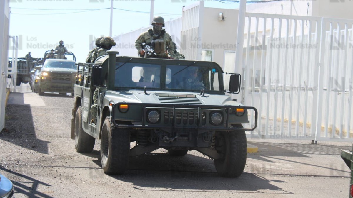 llegan 120 elementos del ejercito mexicano a mazatlan militar