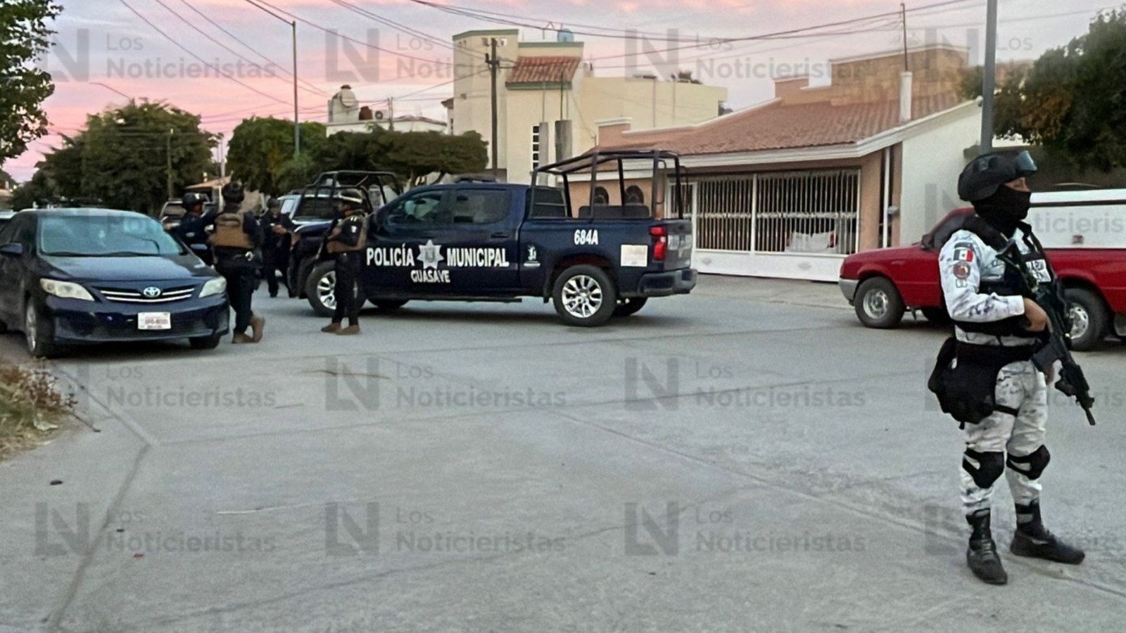 Localizan en la Ángel Flores el auto del presunto feminicida de Claudia, mujer asesinada en Guasave