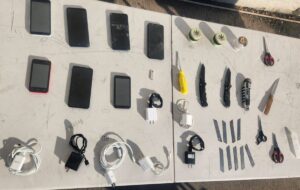 Decomisan objetos prohibidos en el penal de Aguaruto