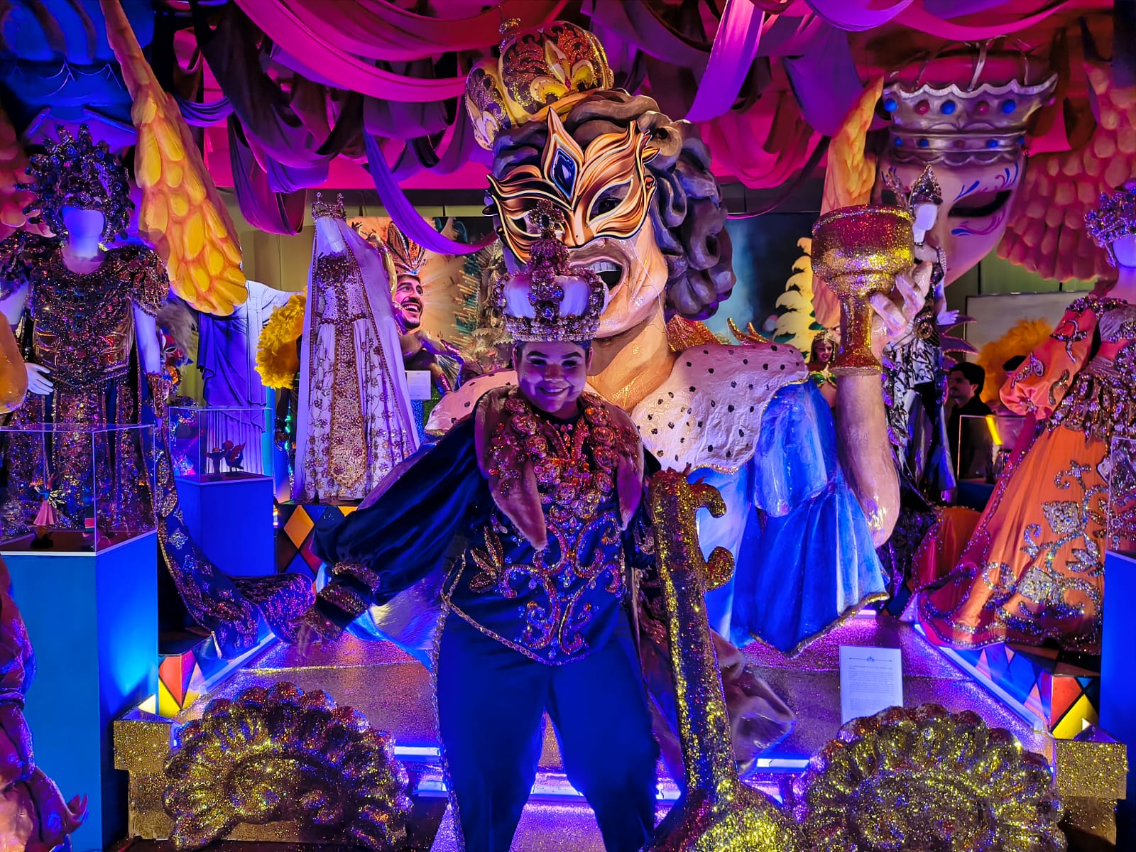 "Los 5 Carnavales del Mundo" en el Gran Acuario Mazatlán