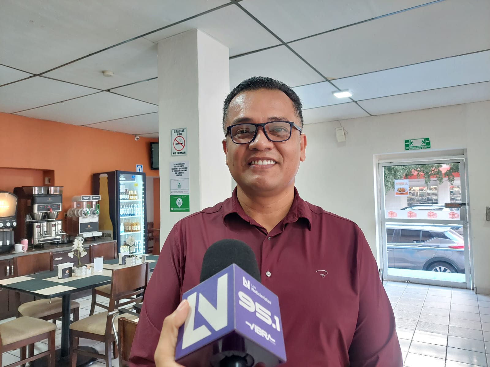 Luis Víctor Velazco Zayas, director del Centro de Salud de Guamúchil