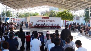 Lunes Cívico Mazatlán