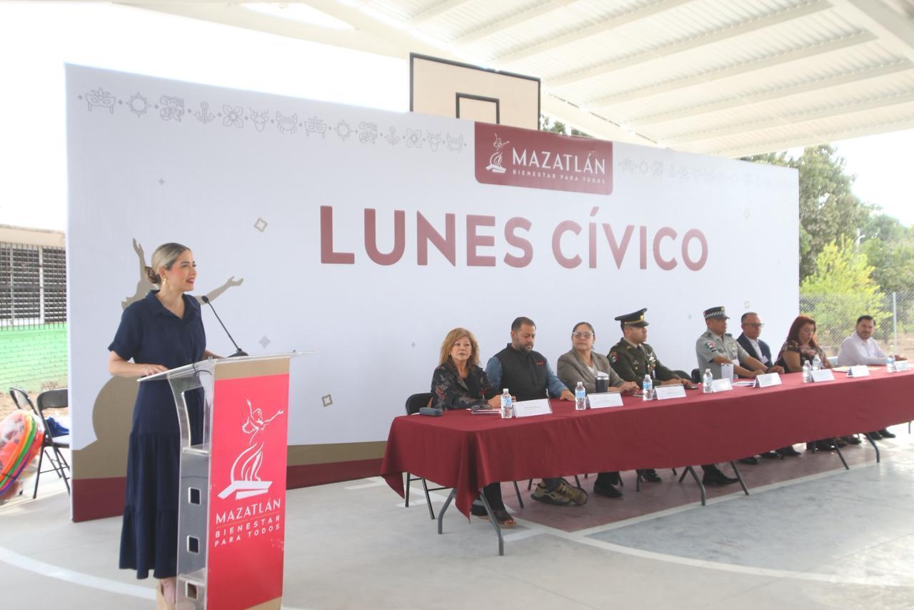 "Lunes Cívico" en Telesecundaria 65 de Mazatlán