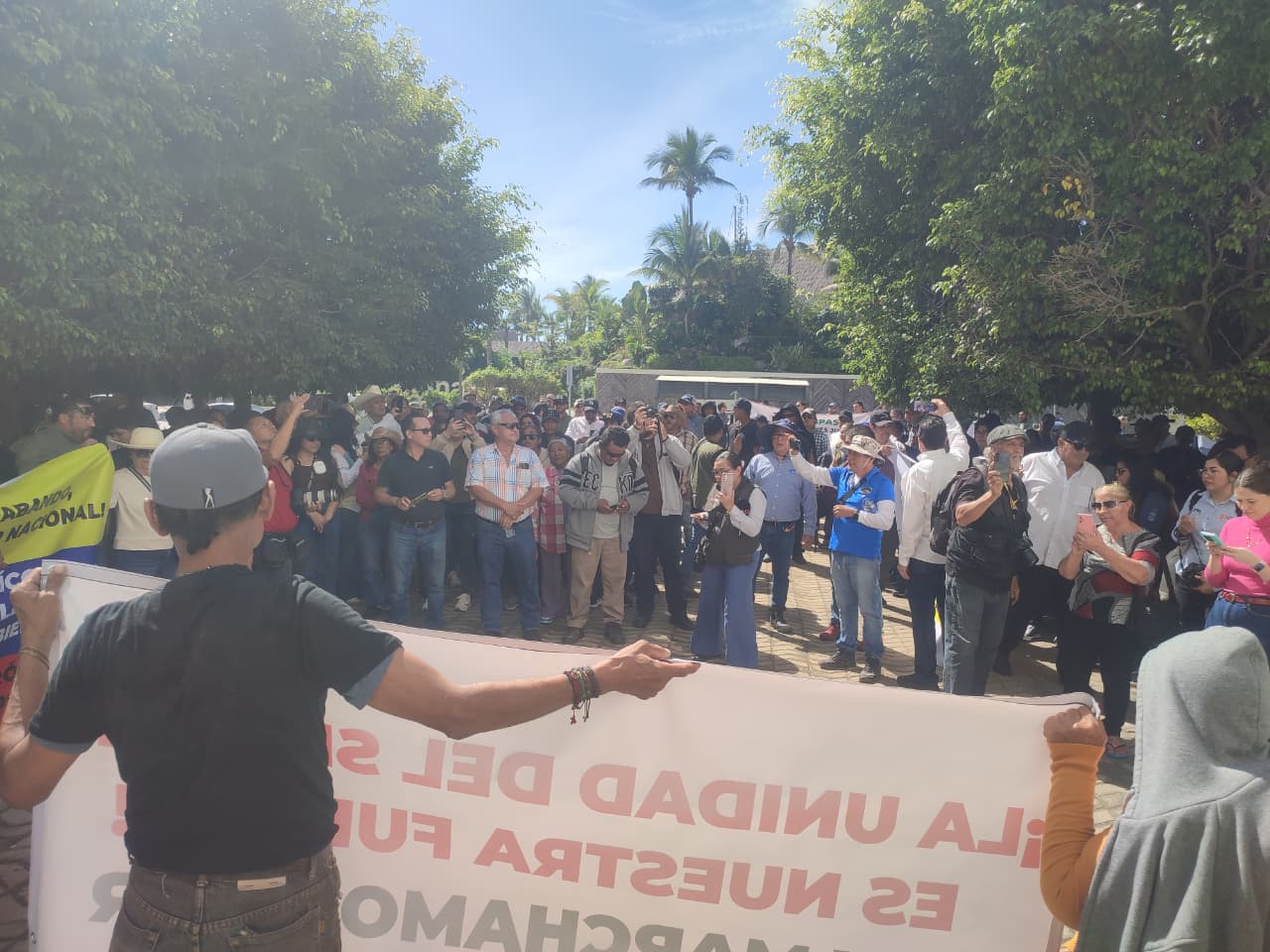 Productores acuícolas de Sonora, Sinaloa y Nayarit marcharon en protesta pacífica en Mazatlán