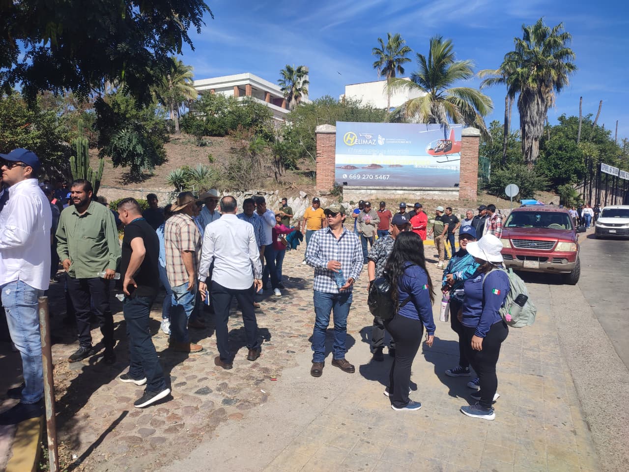 Productores acuícolas de Sonora, Sinaloa y Nayarit marcharon en protesta pacífica en Mazatlán