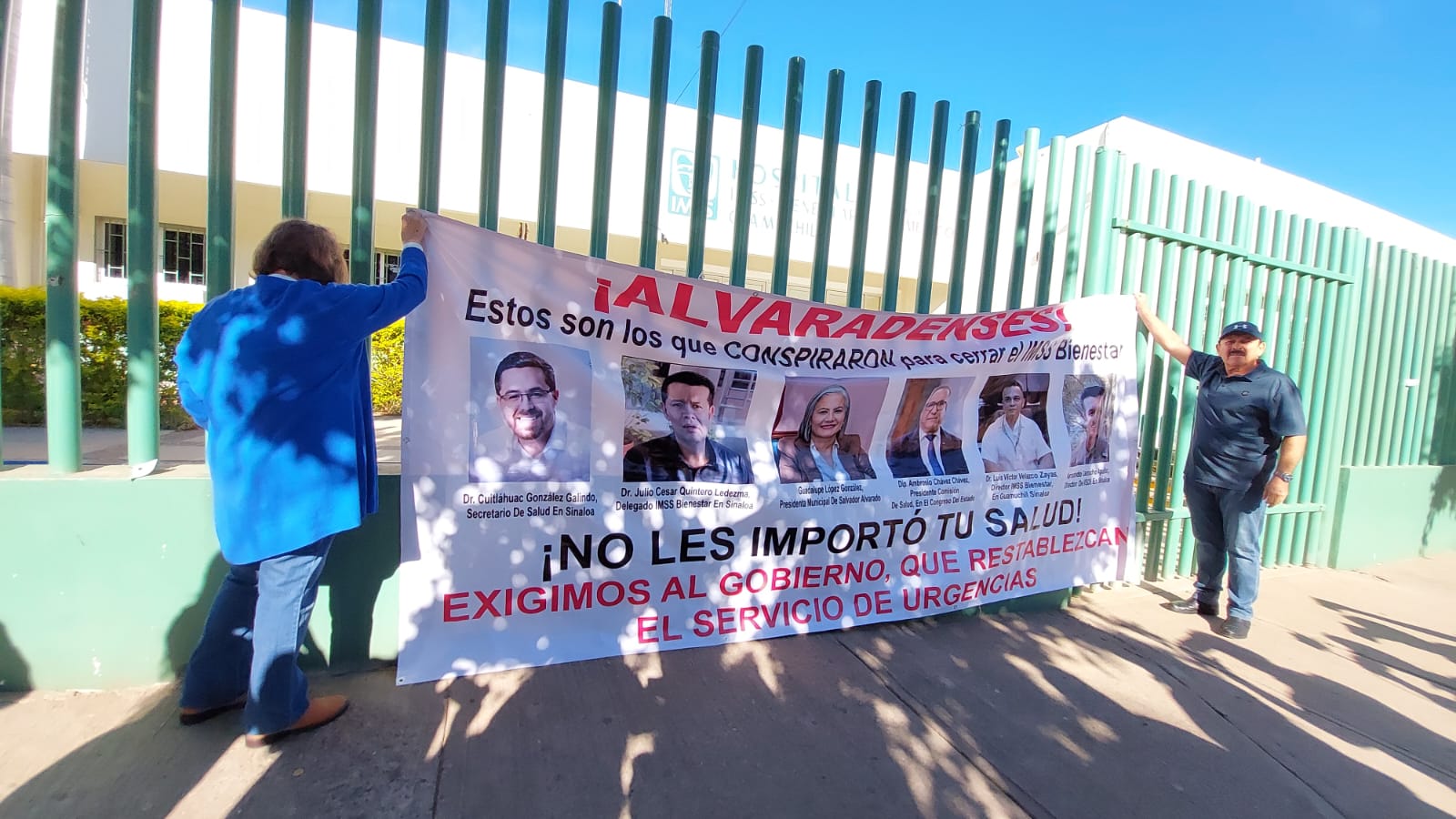 Iliana Moraga Inzunza y Socorro del Carmen Astorga Corona, acompañadas del ciudadano Jesús Alfredo Gaxiola Camacho