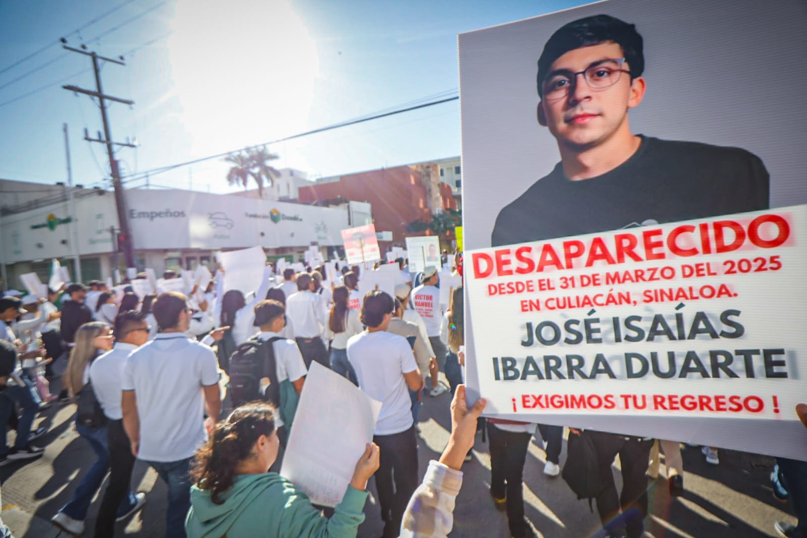 Marcha por Fernando Alan, joven asesinado por militares en Culiacán