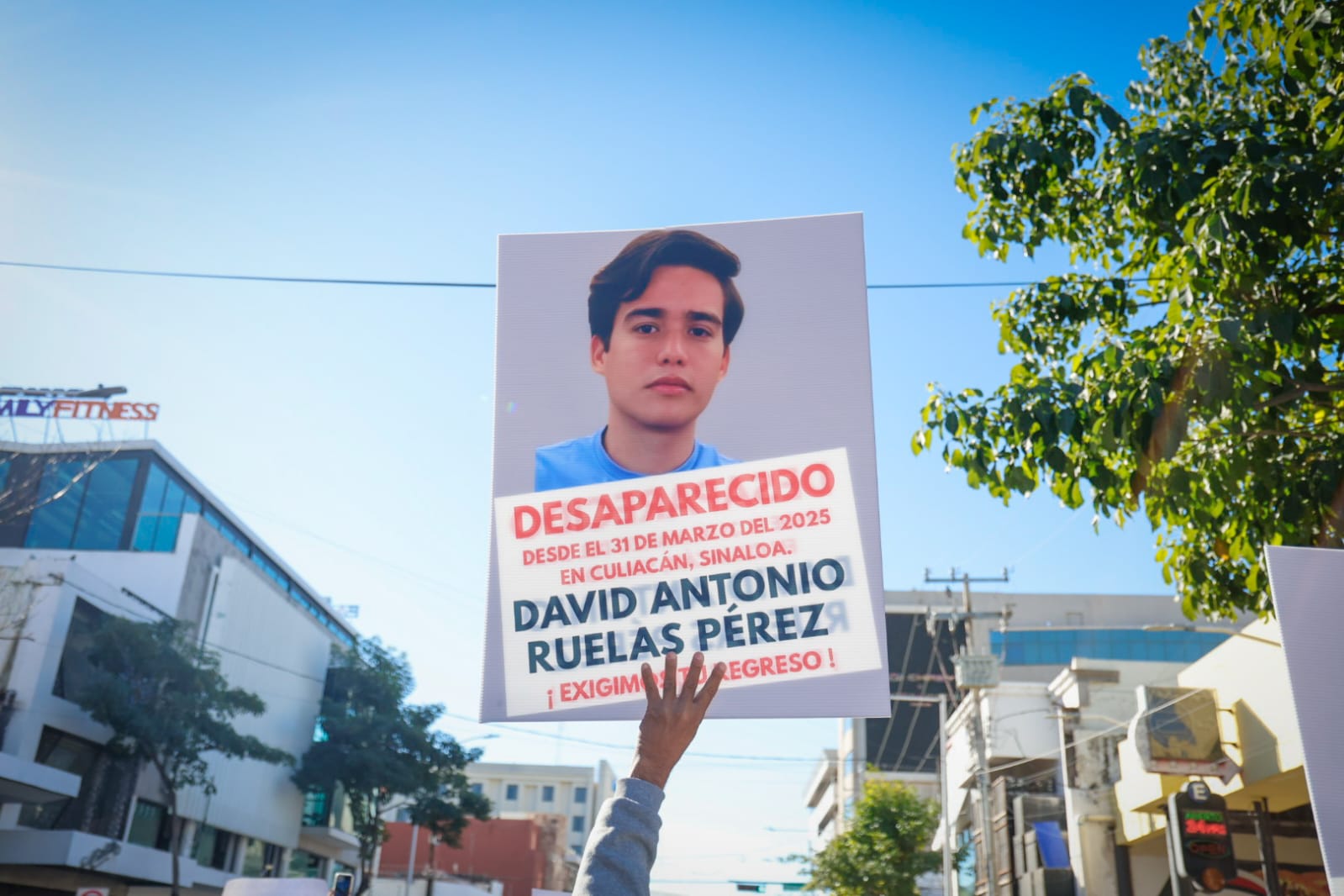 Marcha por Fernando Alan, joven asesinado por militares en Culiacán
