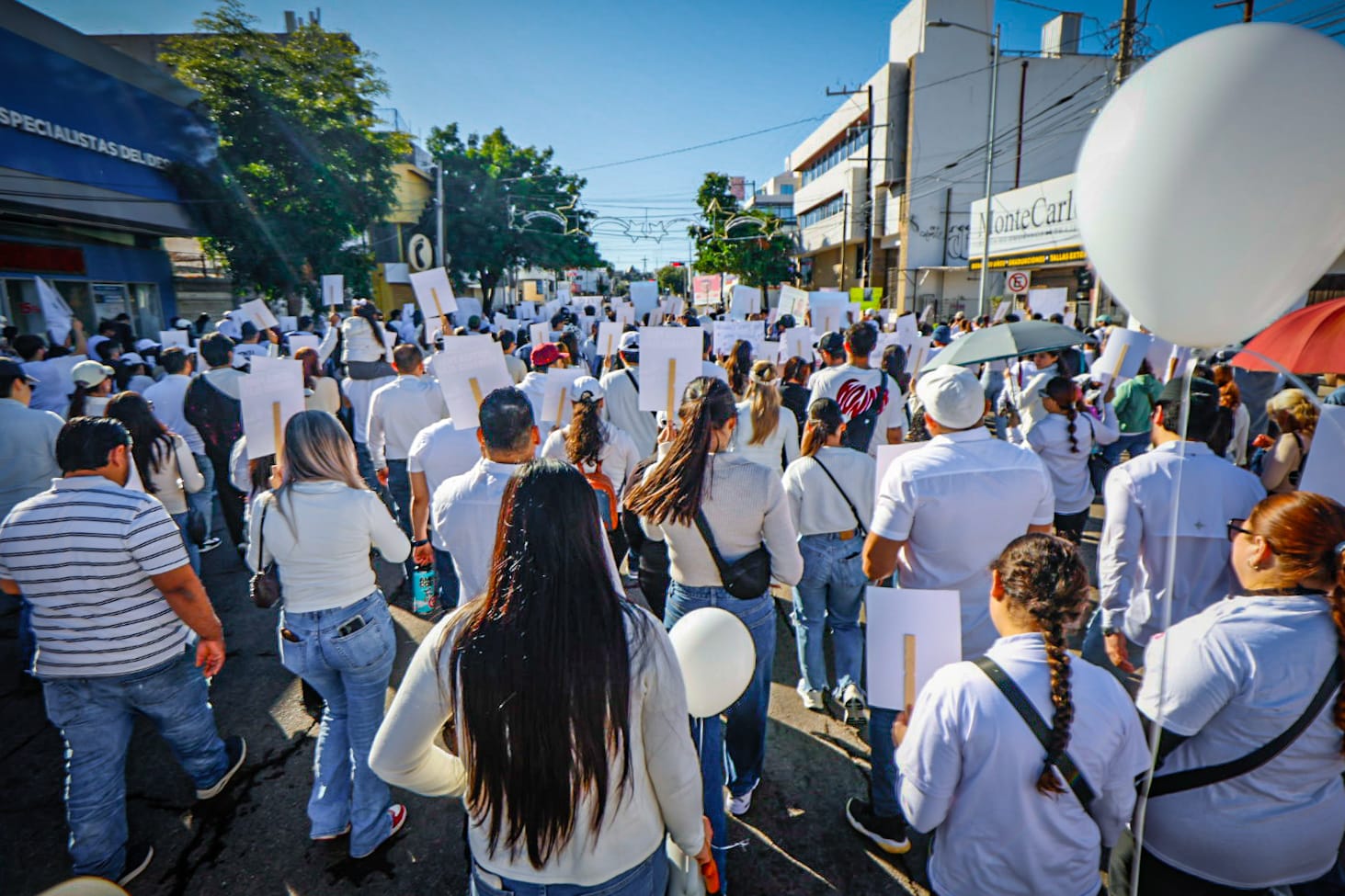 Marcha por Fernando Alan, joven asesinado por militares en Culiacán