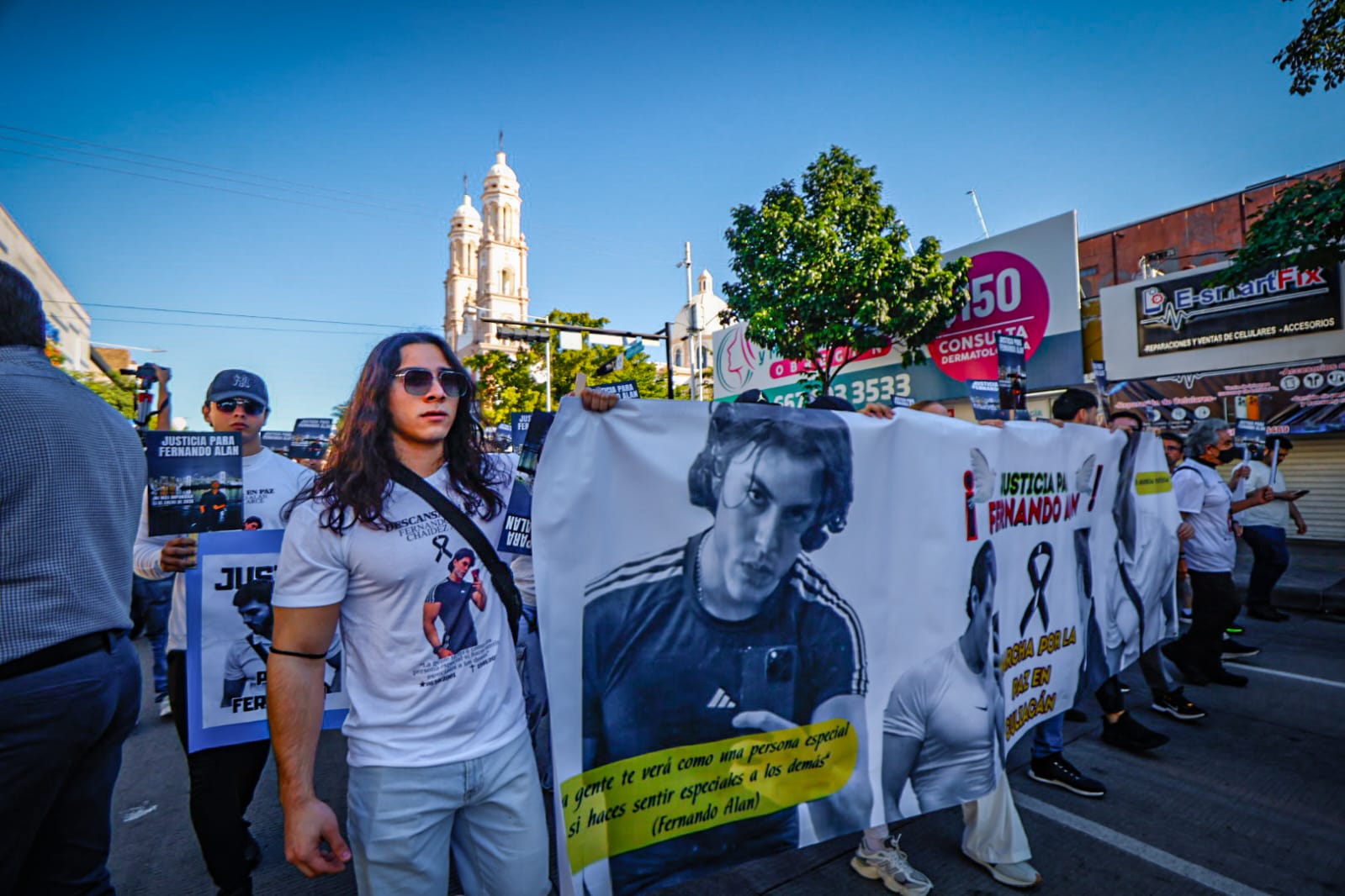 Marcha por Fernando Alan, joven asesinado por militares en Culiacán