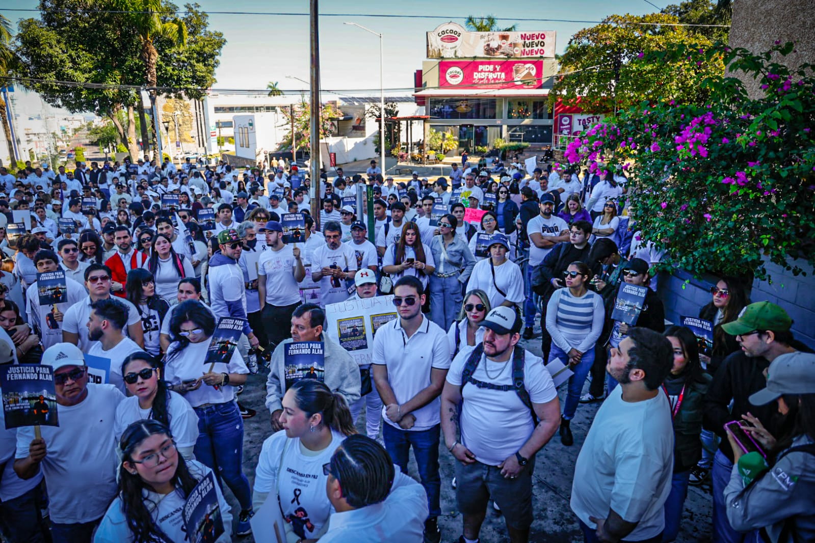 Marcha por Fernando Alan, joven asesinado por militares en Culiacán