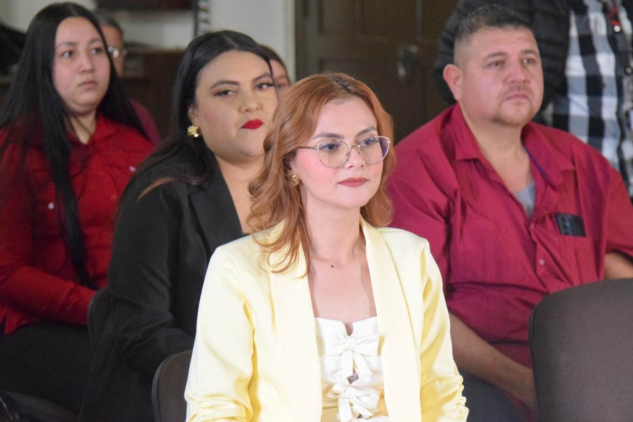 Rinde protesta María José Sañudo como regidora sustituta del Ayuntamiento de El Fuerte