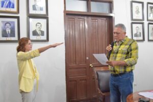 Rinde protesta María José Sañudo como regidora sustituta del Ayuntamiento de El Fuerte
