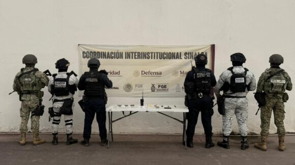 Localizan mariguana, celulares, puntas y un radio este martes en revisión del penal de Aguaruto en Culiacán, Sinaloa