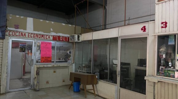 Casi 20 años de adeudo acumulan morosos en la Central de Abastos y el Mercado Municipal de Guasave, Sinaloa