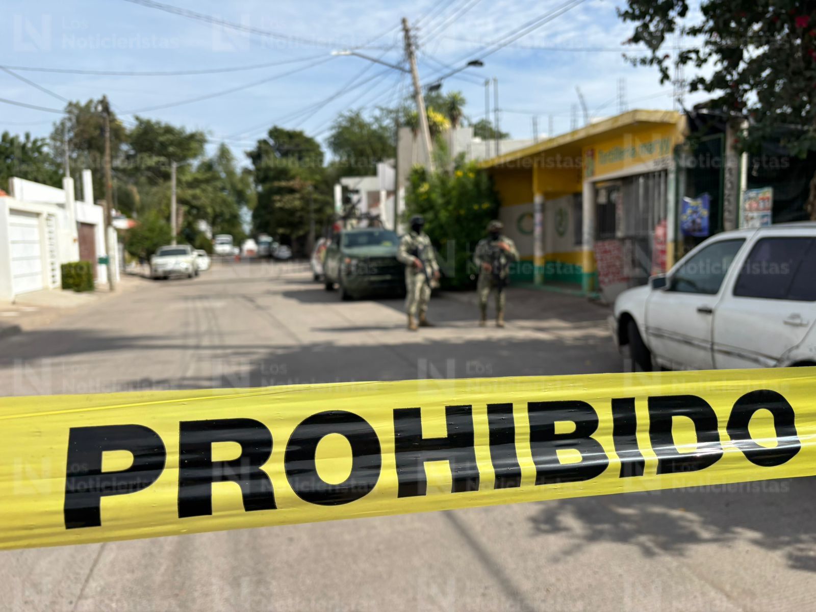 Militares mantienen en resguardo una vivienda en la colonia Guadalupe Victoria de Culiacán