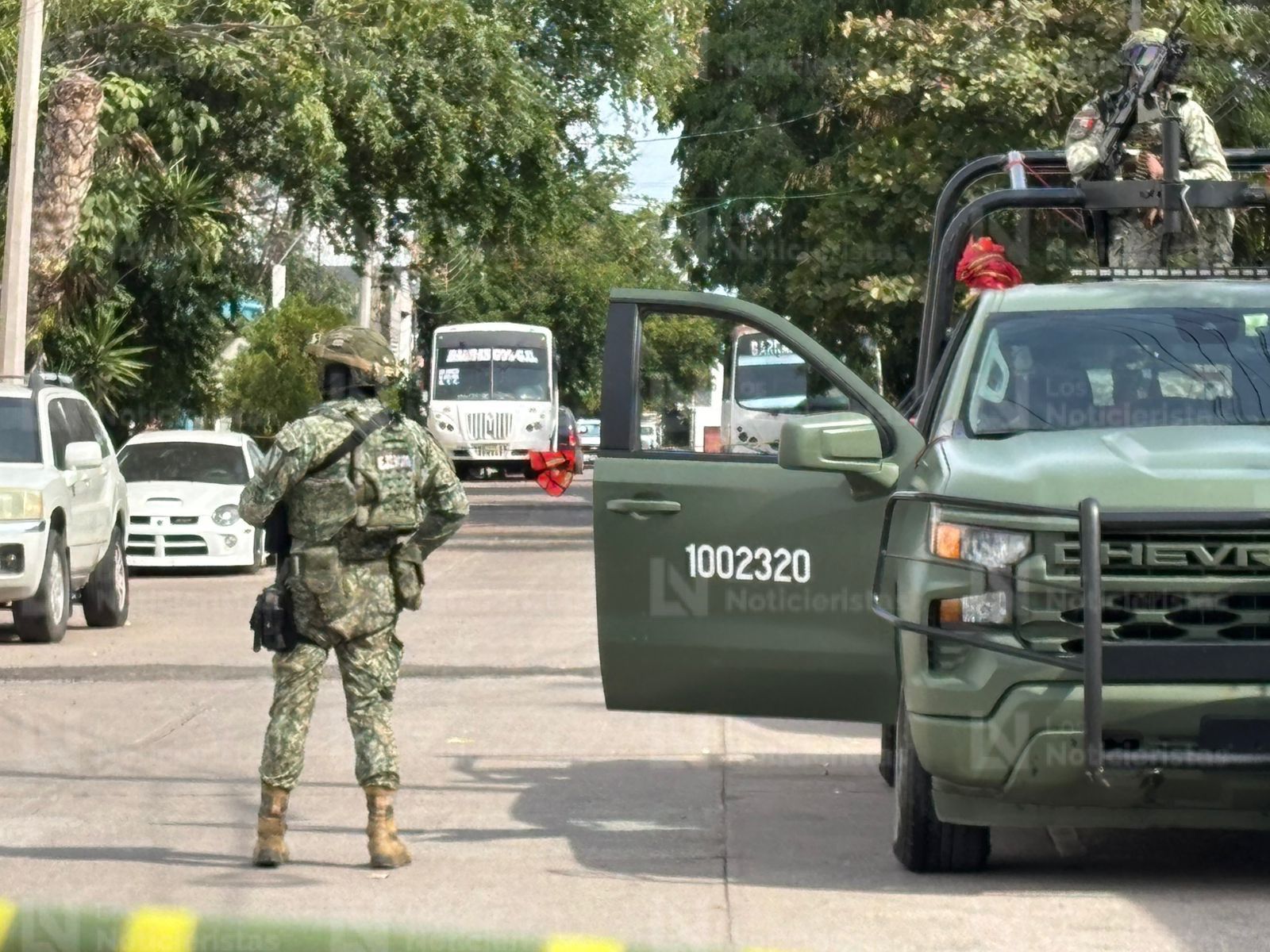 Militares mantienen en resguardo una vivienda en la colonia Guadalupe Victoria de Culiacán