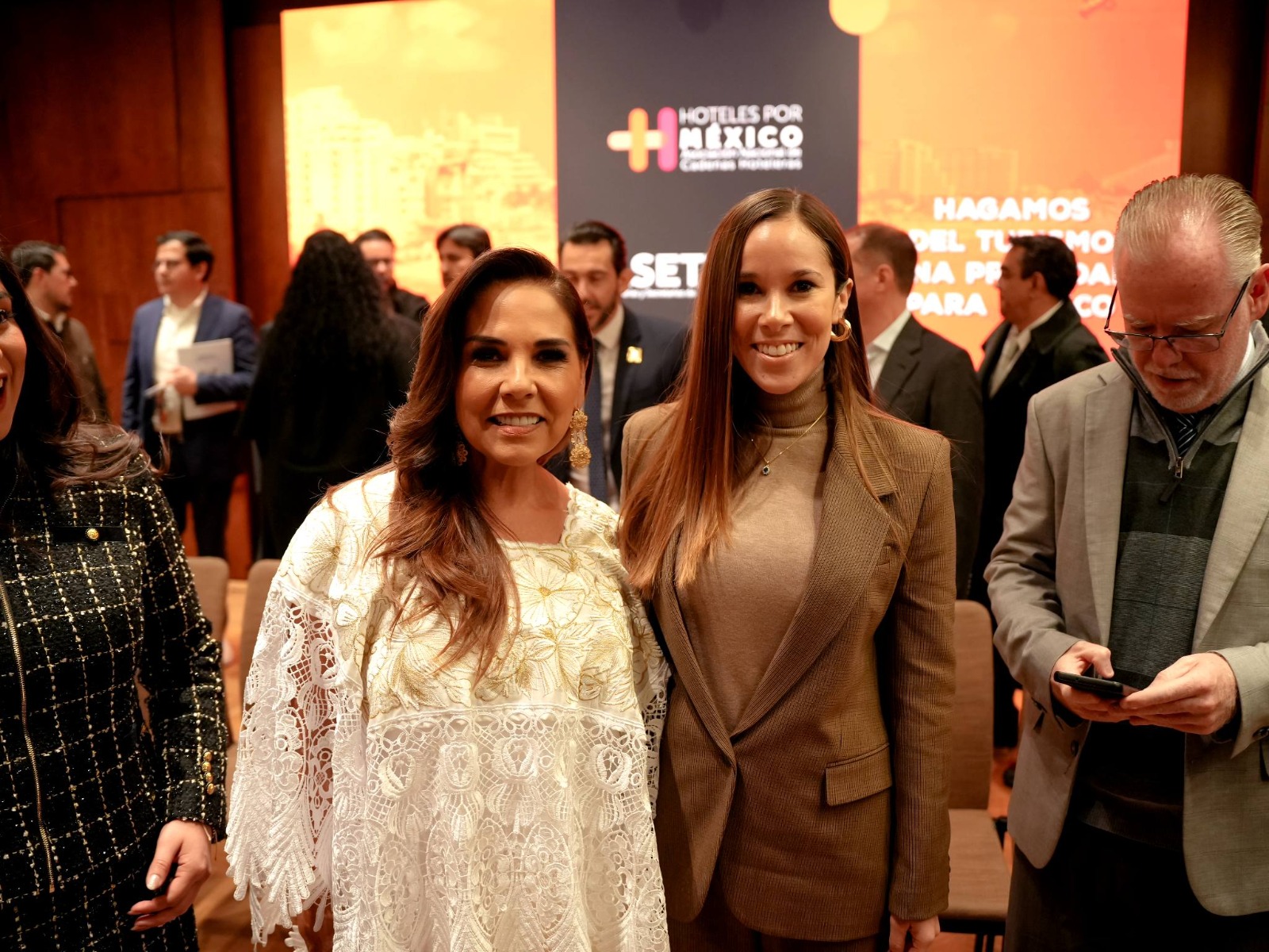 Sinaloa se proyecta al mundo en FITUR 2026