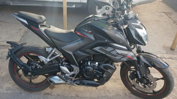 Policías de Ahome recuperan dos motocicletas con reporte de robo y detiene a una persona