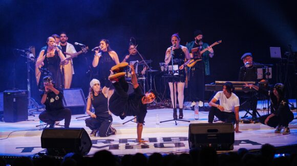 ‘Motown Magic’ llena el Teatro Ángela Peralta y conquista al público mazatleco