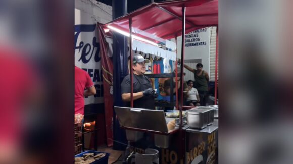 ¡Todo a 50 pesos! Negocio de Culiacán causa furor al vender comida a precio accesible