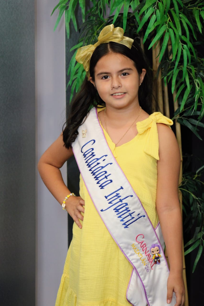 Noelia Vega Covarrubias, candidata a Reina Infantil del Carnaval de Mazatlán