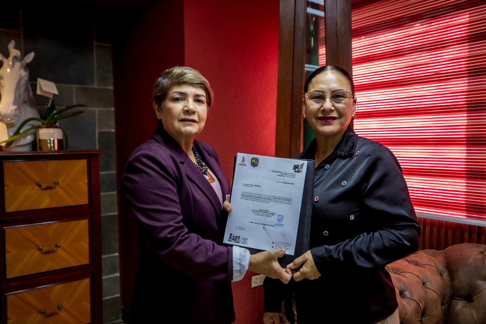 Recibe nombramiento funcionaria de Guasave