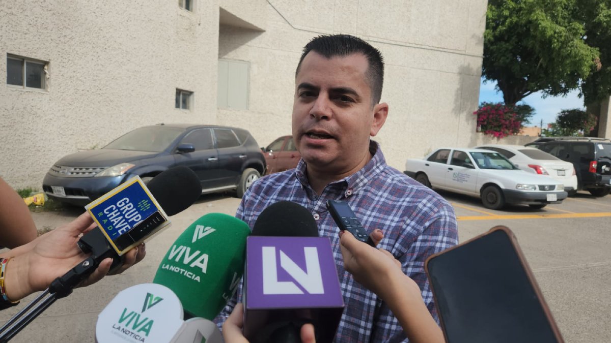 obed baez dirección de vialidad y transportes en guasave
